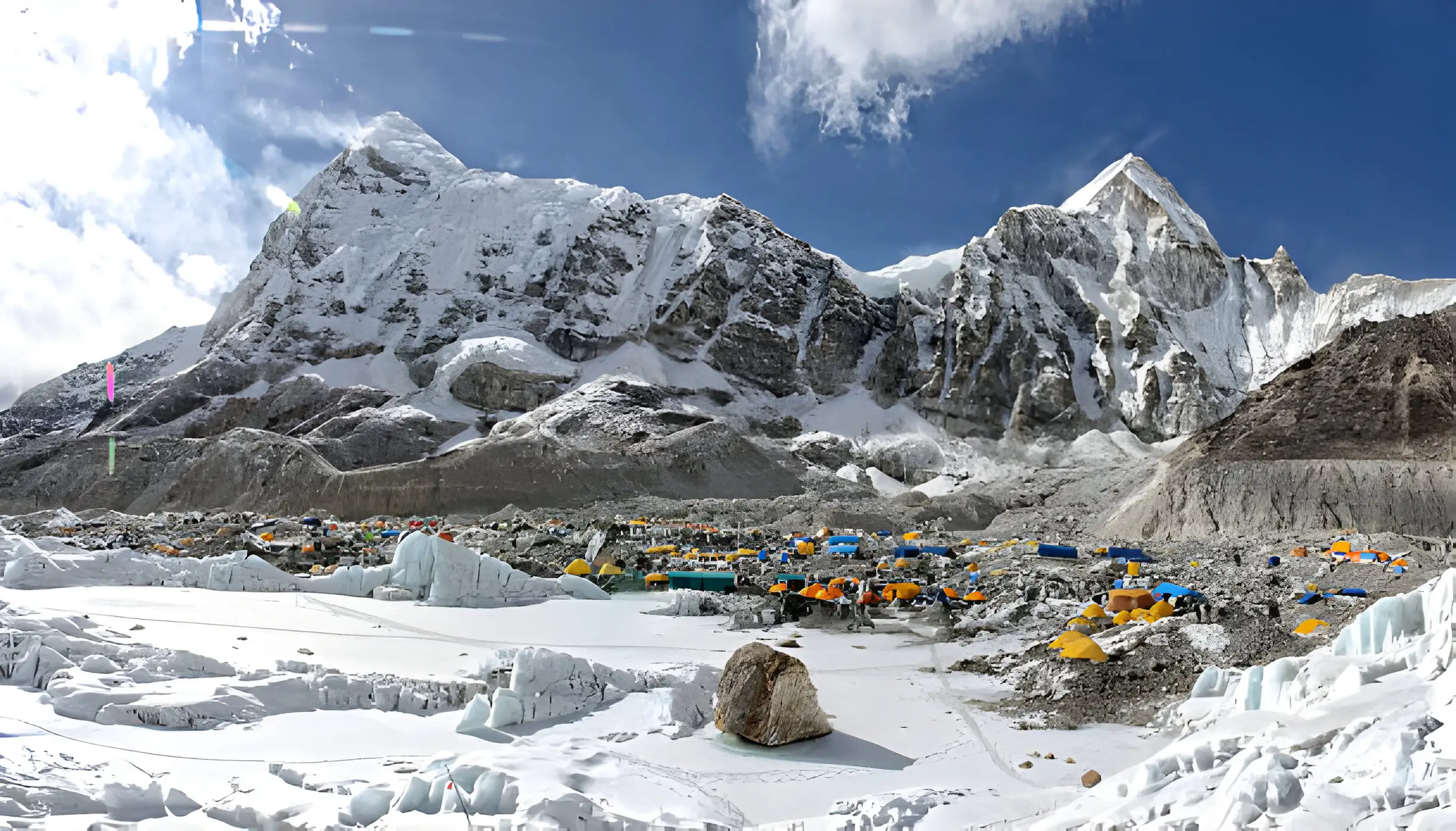 Everest Base Camp Trek (Trekking in Nepal)
